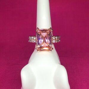 NWOT 14k Rose Gold with Pink Rhinestone Ring